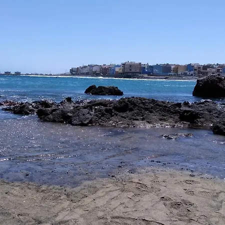 Apartment Burero - Comfy - Near Airport & Beaches *