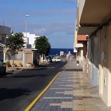 Burero - Comfy - Near Airport & Beaches Appartement *